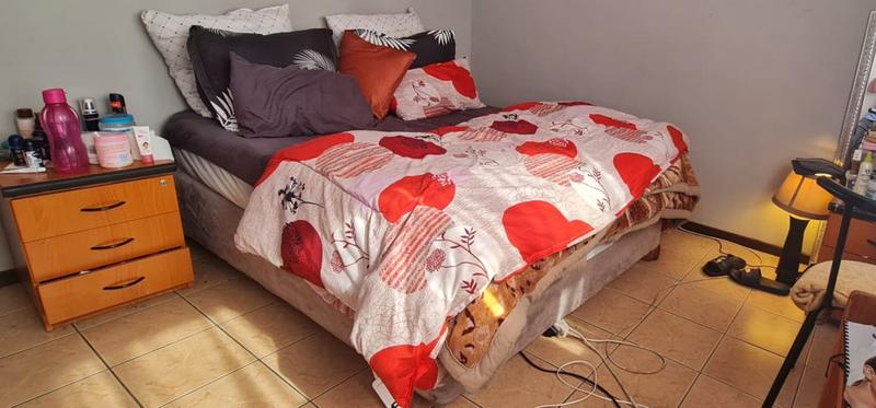2 Bedroom Property for Sale in Parklands Western Cape